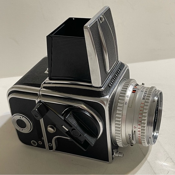 Hasselblad 500 C Other - Hasselblad 500 C/M Planar C 80mm f2.8 Lens Film Camera‎